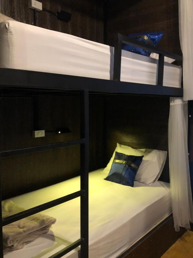 Tropical Hostel 阁帕延岛 外观 照片
