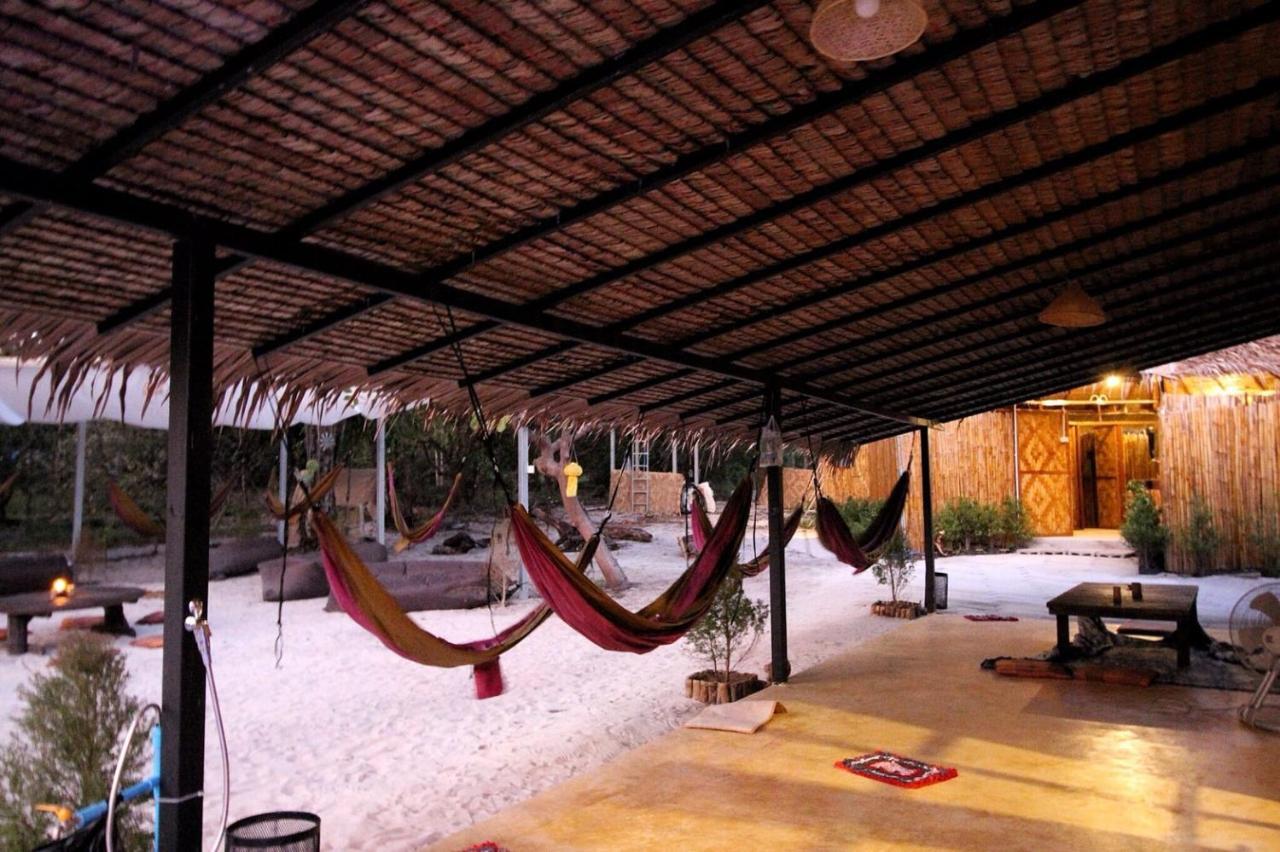 Tropical Hostel 阁帕延岛 外观 照片